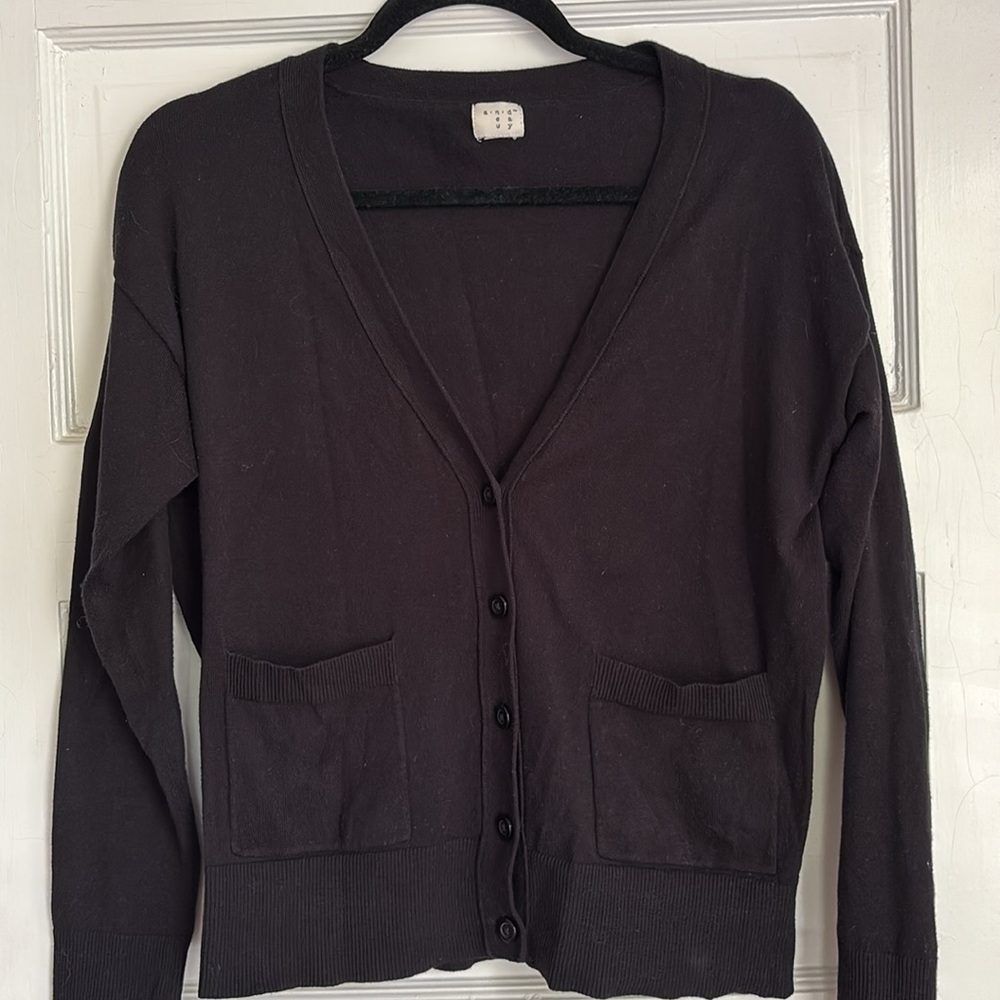 Button down cardigan - Picture 2 of 4